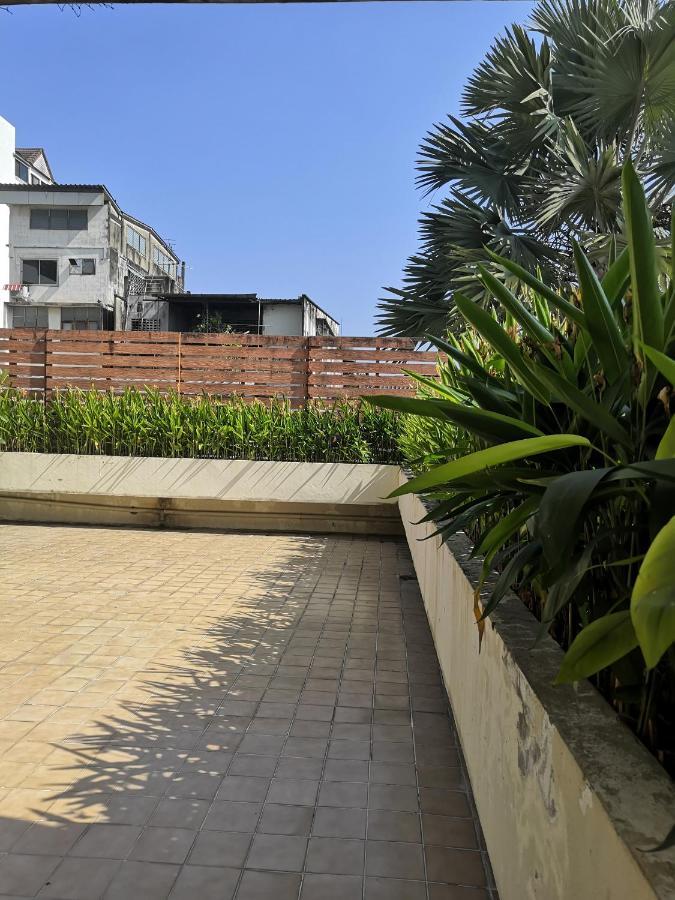 3 Pool With Condo Opposite The Train Station, Near Old City And Nimman Chiang Mai Bagian luar foto